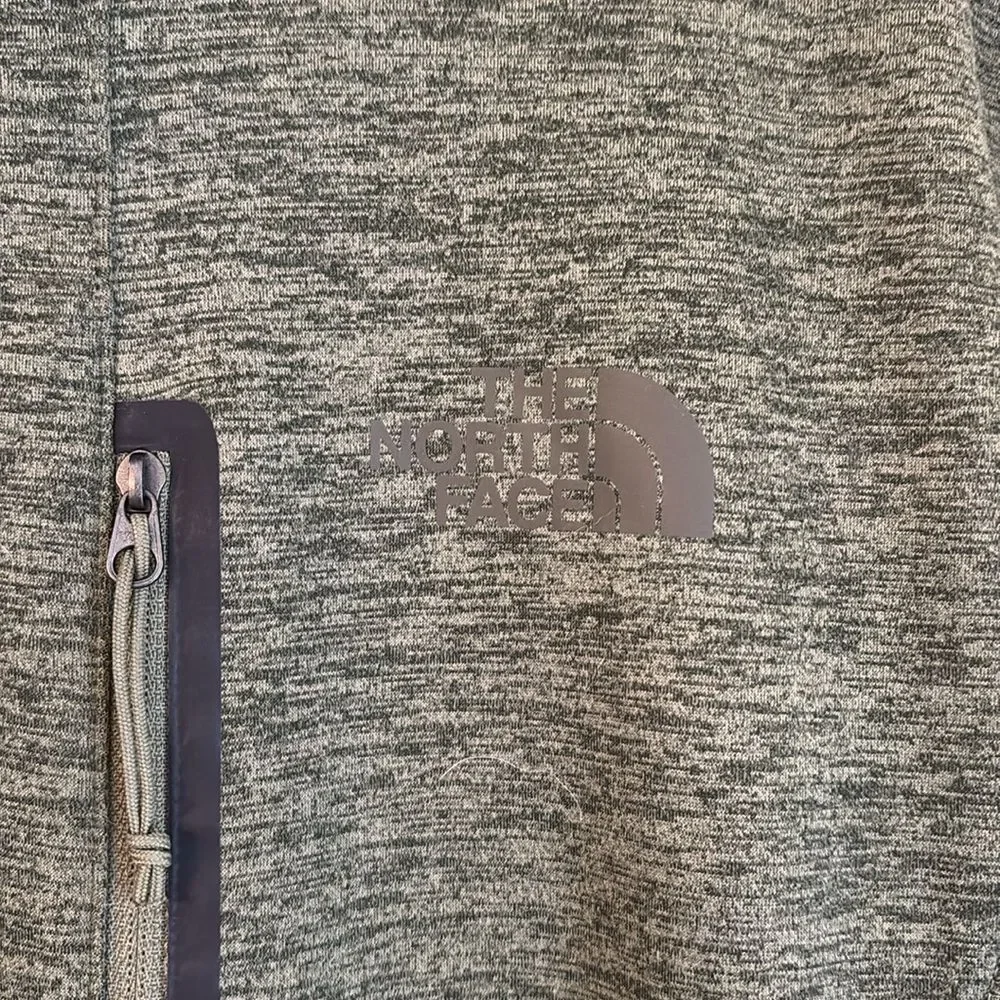 The North Face Men’s Canyonlands ½-Zip pullover fleece sweatshirt size small EUC